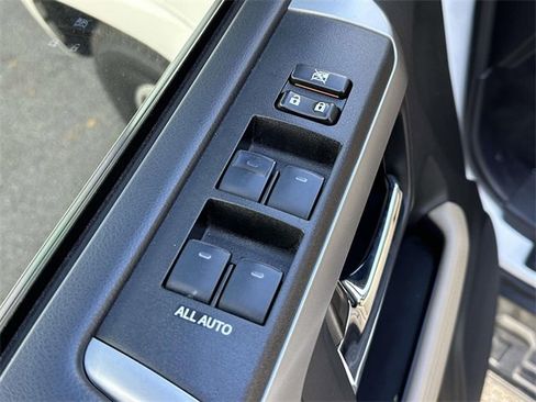 Used 2019 Toyota 4Runner SR5 Premium image 20