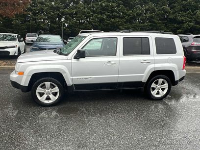 Used 2013 Jeep Patriot Latitude w/ Sun/Sound Group