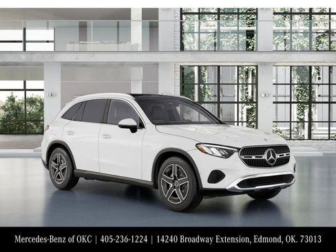 Used 2026 Mercedes-Benz GLC 300 4MATIC image 11