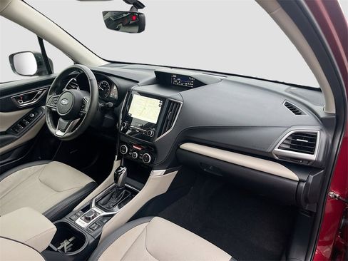 Used 2024 Subaru Forester Limited image 30