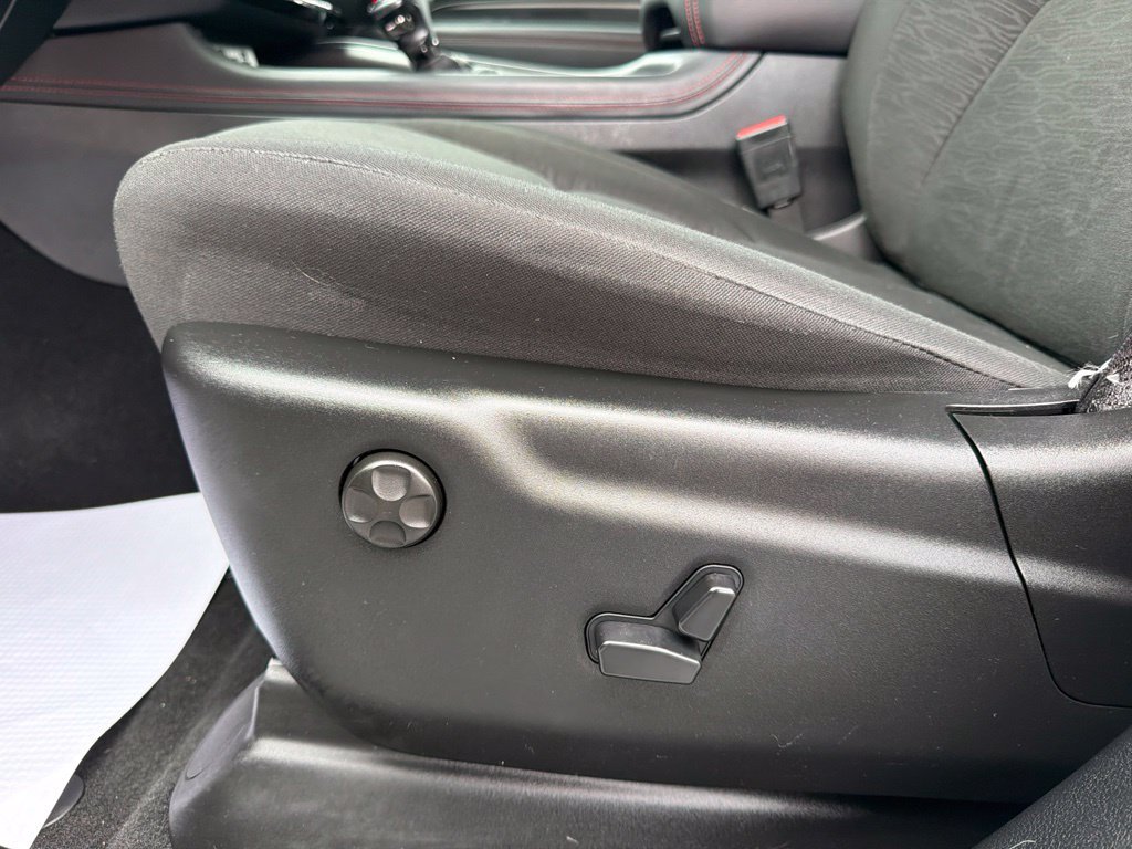 Used 2025 Dodge Durango GT AWD/4WD image 18