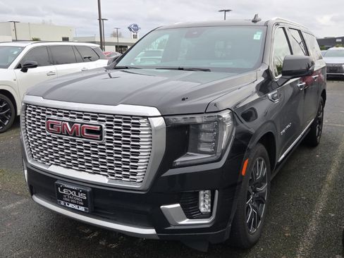 Used 2024 GMC Yukon XL Denali w/ Denali Reserve Package image 1