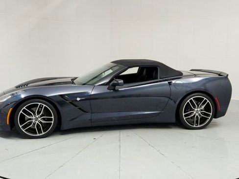 Used 2015 Chevrolet Corvette Stingray Z51 w/ 3LT Preferred Equipment Group image 2