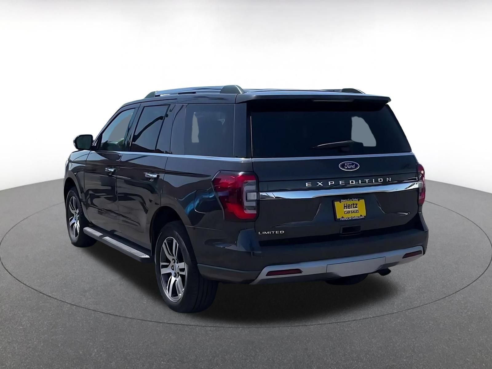 Used 2024 Ford Expedition Limited RWD image 10