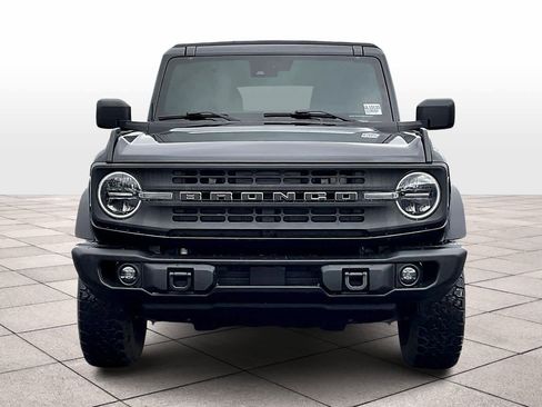 Used 2023 Ford Bronco Black Diamond image 3