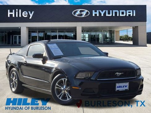 Used 2014 Ford Mustang Premium image 1