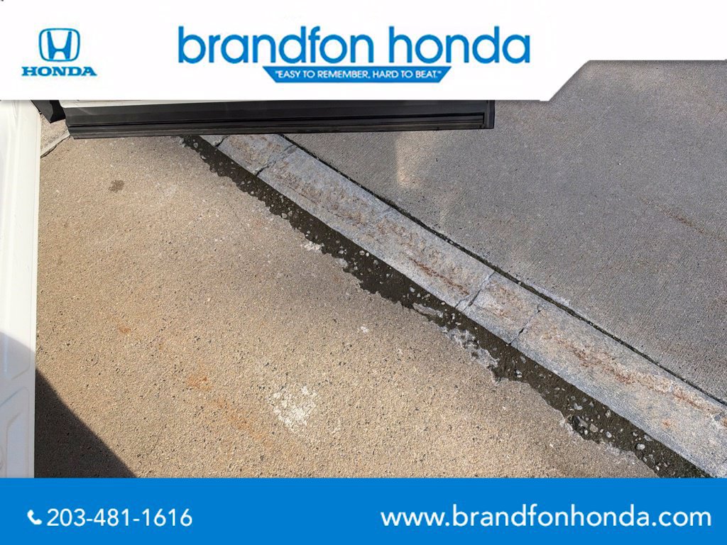 Used 2024 Honda CR-V EX-L image 8