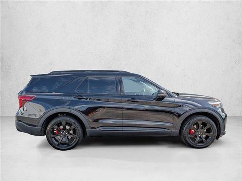 Used 2023 Ford Explorer ST w/ Equipment Group 401A AWD/4WD image 4