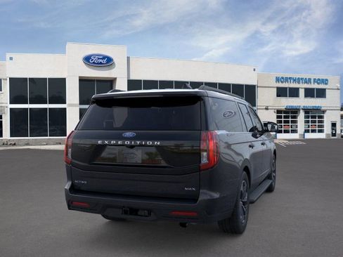 New 2026 Ford Expedition Max Active image 8