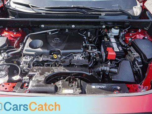 Used 2019 Toyota RAV4 XLE w/ Convenience Package image 38