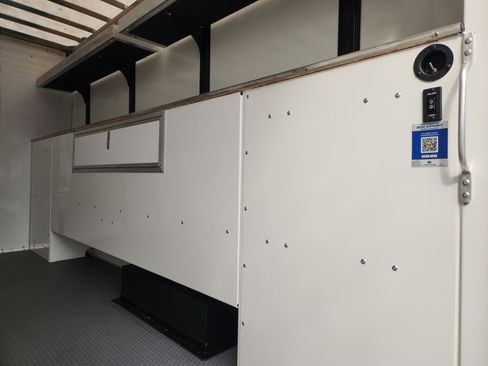 New 2025 Chevrolet Express 3500 w/ Power Convenience Package image 33