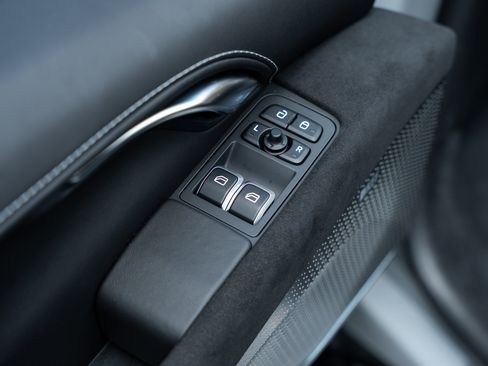 New 2025 Lotus Emira image 15