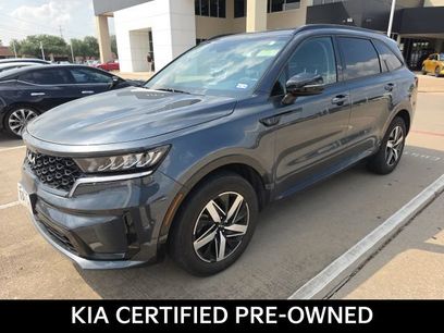 Used 2023 Kia Sorento S