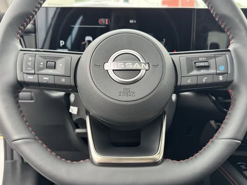 New 2026 Nissan Kicks SR w/ SR Premium Package AWD/4WD image 10