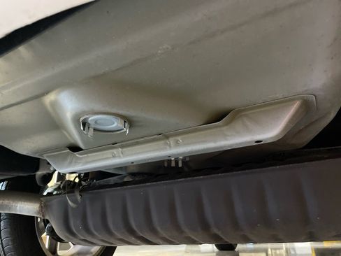 Used 2008 Chrysler Sebring Limited image 55