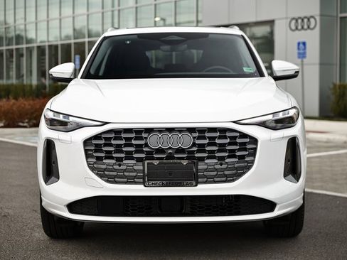 New 2025 Audi Q5 Premium Plus image 13