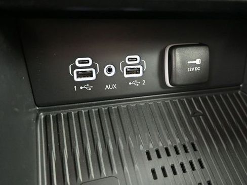 New 2026 Jeep Grand Cherokee Limited AWD/4WD image 19