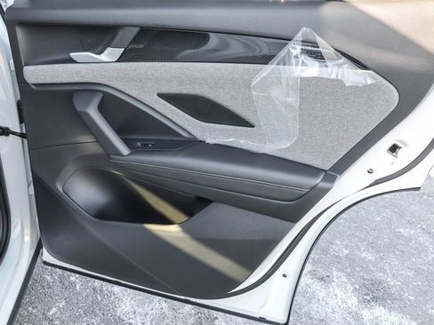 New 2026 Volkswagen Tiguan S image 35