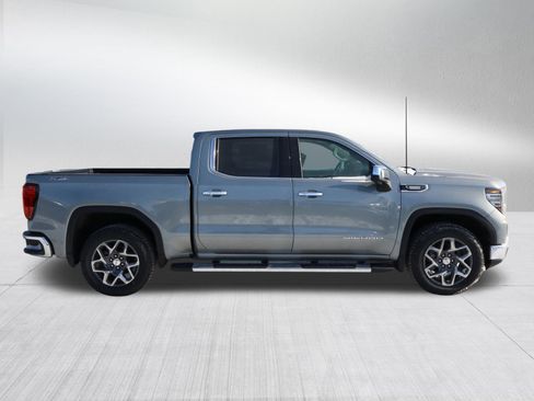 New 2026 GMC Sierra 1500 SLT w/ SLT Premium Plus Package image 8