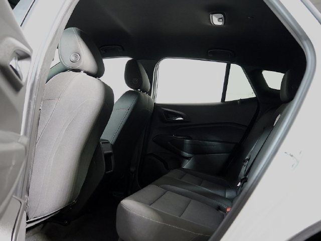 Used 2024 Chevrolet Trax RS w/ Driver Confidence Package FWD image 14