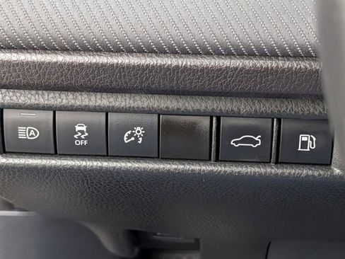 Used 2025 Toyota Camry SE FWD image 22