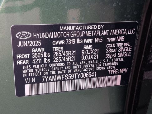 Used 2026 Hyundai Ioniq 9 Limited image 36