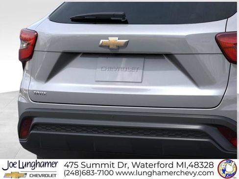 New 2026 Chevrolet Trax LS w/ LS Convenience Package FWD image 14