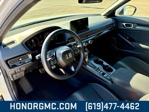 Used 2024 Honda Civic Sport image 12