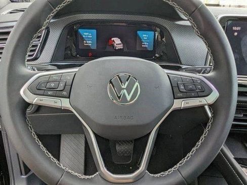 New 2024 Volkswagen Atlas Cross Sport SEL AWD/4WD image 9