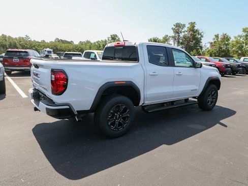 New 2025 GMC Canyon Elevation w/ Convenience Package image 10