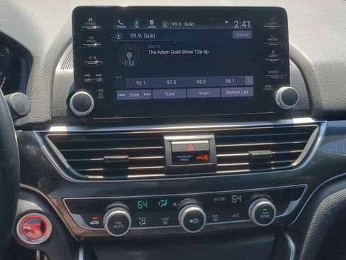Used 2022 Honda Accord Sport image 19