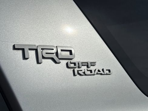 Used 2019 Toyota 4Runner TRD Off-Road Premium image 30