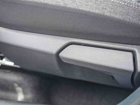 New 2026 Nissan Kicks SV image 21