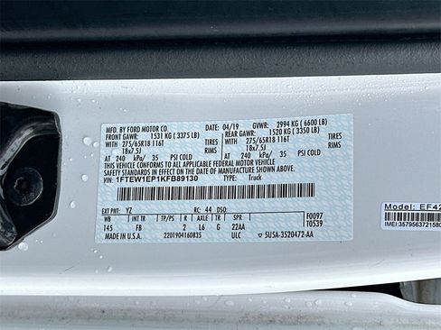 Certified 2019 Ford F150 XLT w/ Equipment Group 302A Luxury image 27