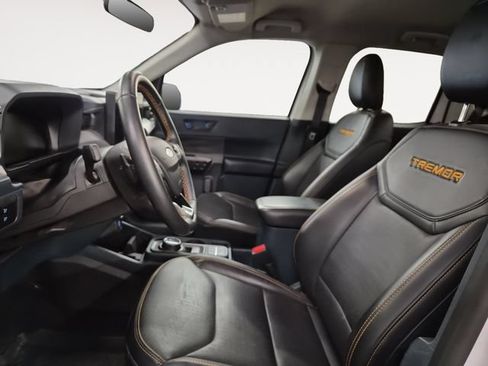 Certified 2025 Ford Maverick Tremor AWD/4WD image 11