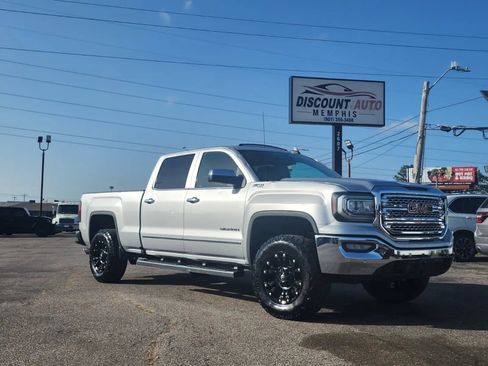 Used 2017 GMC Sierra 1500 SLT w/ SLT Premium Package AWD/4WD image 19