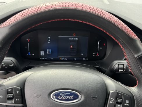 Certified 2023 Ford Escape ST-Line w/ Tech Pack #1 image 18