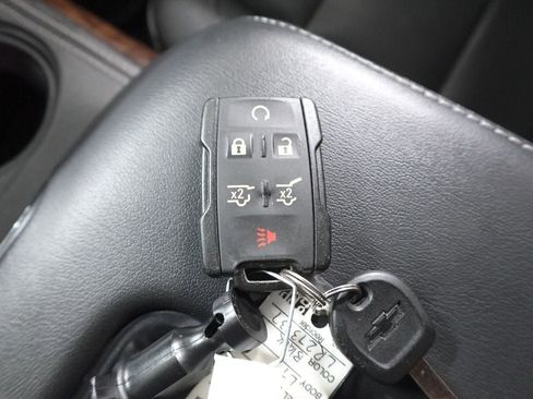 Used 2020 Chevrolet Tahoe LT image 31