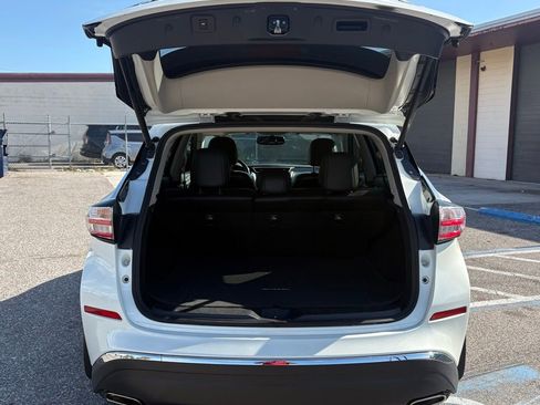 Used 2017 Nissan Murano Platinum w/ Platinum Technology Package FWD image 13