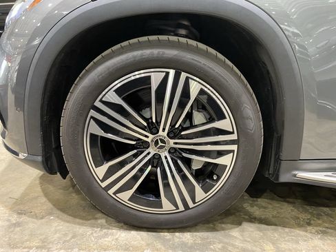Certified 2023 Mercedes-Benz EQS 450+ SUV image 18