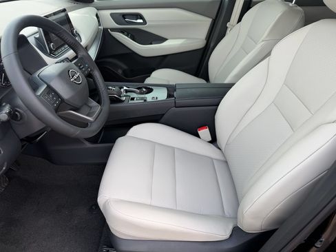 New 2026 Nissan Rogue Dark Armor FWD image 15
