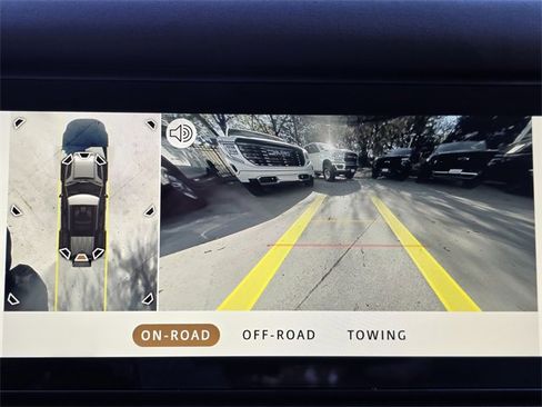 Used 2024 Land Rover Defender 110 X-Dynamic SE image 14