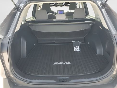 Certified 2024 Toyota RAV4 XLE image 22