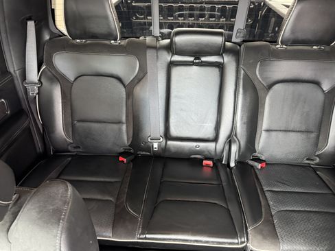 Used 2024 RAM 1500 Laramie AWD/4WD image 13