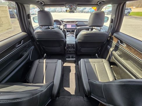 New 2026 Jeep Grand Cherokee L Limited image 21
