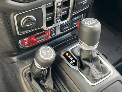 New 2025 Jeep Wrangler Unlimited Rubicon 392 image 25