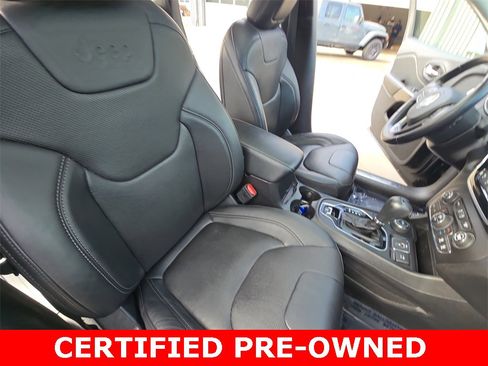 Certified 2021 Jeep Cherokee Limited w/ Elite Package image 10