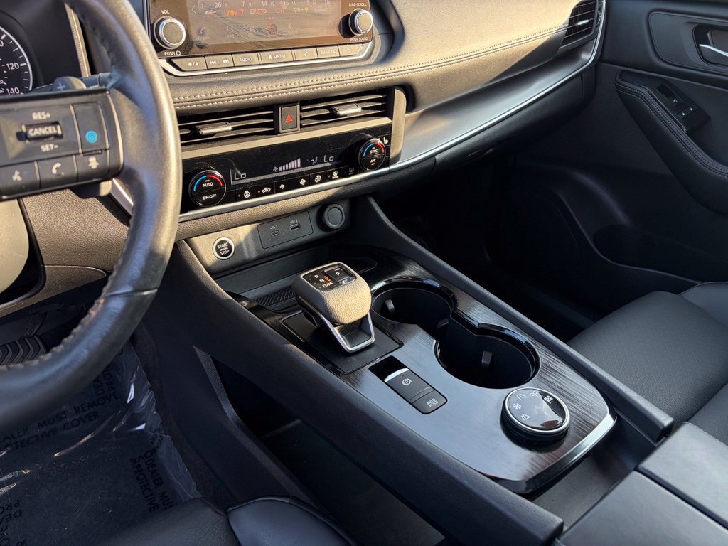 Certified 2023 Nissan Rogue SV w/ SV Premium B Package AWD/4WD image 20