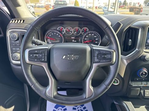 Used 2020 Chevrolet Silverado 1500 LT Trail Boss image 18