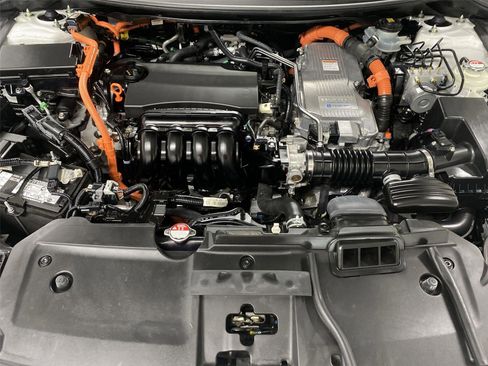 Used 2018 Honda Clarity Plug-In Hybrid image 21